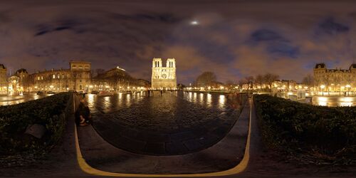Panorama Notre-Dame de Paris.jpg
