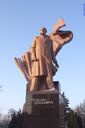 Тернопіль - Пам'ятник Степанові Бандері - 010.jpg