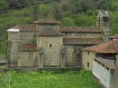 Iglesia SMaria de Piasca 05.JPG