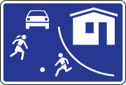 Latvia road sign 533.svg