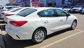 Ford Focus IV sedan 03 China 2019-03-25.jpg