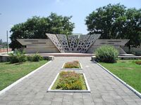 Benderskii memorial slavy 03.jpg