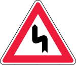 Latvia road sign 106.svg