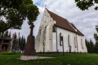 Касьцёл Найсьвяцейшай Тройцы Ішкальдзь.jpg