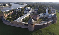 Новгородский Кремль (Детинец).jpg