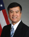 Gary Locke official portrait.jpg