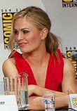 Stephen Moyer and Anna Paquin.jpg
