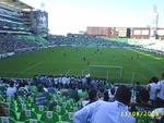 Un partido de Santos Laguna vs. Gimnasia de La Plata.jpg