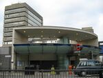 Southwarktubestation.JPG