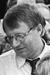 Stevan Kragujevic, Velimir Bata Zivojinovic Skupstina Srbije, devedestih (cropped).JPG