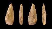 Biface Cintegabelle MHNT PRE 2009.0.201.1 V2.jpg