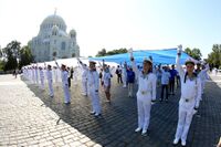 ВМФ кӱни, Кронштадт, Морской собордыҥ јанында