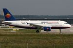 Hamburg International A319 D-AHIM.jpg