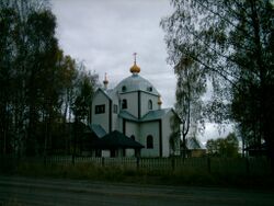 Покровский храм в поселке Пряжа.JPG