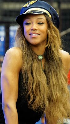 Alicia Fox WrestleMania 32 Axxess.jpg