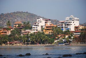 BeachHotelsPlayaMaderaZihua.JPG