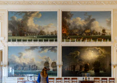 St. Petersburg Peterhof Palace, Saint Petersburg, Russia (43506401760).jpg