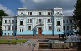 Zhytomyr Stariy Bul'var 9 Okruzhniy Sud 01 (YDS 6520).JPG
