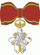 4 3 uz komandoro kryzius mot.png