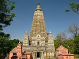 Bodhgaya 3640450872 f4ec280187 t.jpg