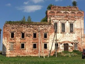 Church of the Resurrection of Christ, Voskresenskoe, Lezhnevo district2.jpg