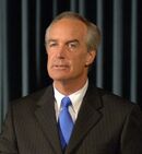 Dirk Kempthorne giving a speech, July 19, 2006.jpg