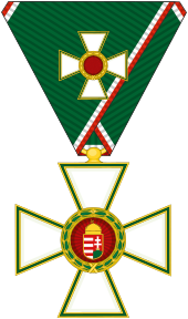 HUN Order Of Merit Commander's Alternative Medal.svg