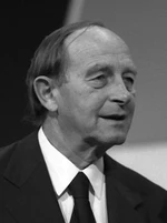 Hans Filbinger (Bundesarchiv B 145 Bild-F054633-0026, Ludwigshafen, CDU-Bundesparteitag cropped).jpg