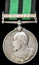 Ashanti medal with clasp Kumassi 1901, obverse.png