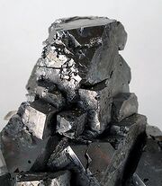 Calcite-Galena-elm56c.jpg