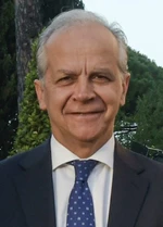 Matteo Piantedosi (cropped).jpg