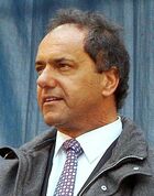 Daniel Scioli (cropped).jpg
