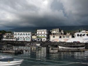 Moroni-Harbour.jpg