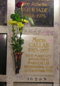 Grave callas pere lachaise.jpg