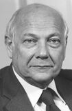 Joop den Uyl 1975.jpg