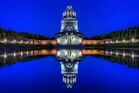 Völkerschlachtdenkmal blaue Stunde.jpg
