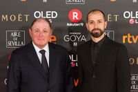 Premios Goya 2018 - Jean Claude Larrieu y Javier Aguirre.jpg