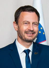 Predsednik vlade Janez Janša s slovaškim kolegom Hegerjem (51417410573) (cropped).jpg