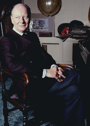 John Gielgud Allan Warren.jpg