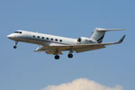 2010-07-21 G550 NetJets CS-DKE EDDF 01.jpg