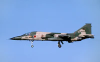 F-1 (13610307365).jpg