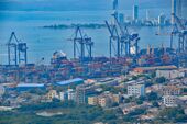 Container ship loading port, as seen from La Popa, Cartagena, Colombia (24981320915).jpg