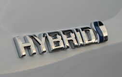 Toyota Auris Hybrid Logo 20100923.jpg