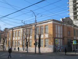 Горького ул 21 пристройка.jpg