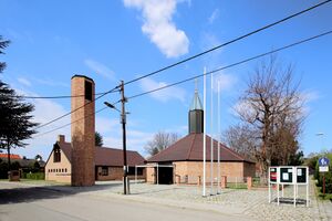 Langenzersdorf - Kirche Hl. Josef der Arbeiter.JPG