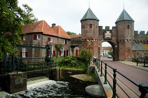 Koppelpoort in Amersfoort.jpg