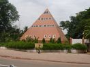 Pyramide du souvenir - Bamako.jpg