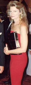Candice Bergen at 1988 Academy Awards.JPG