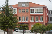 Casa do concello de Oza dos Ríos - Galiza.jpg