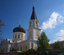 Simferopol Petropavlovskaya Church DSC08131s.jpg
